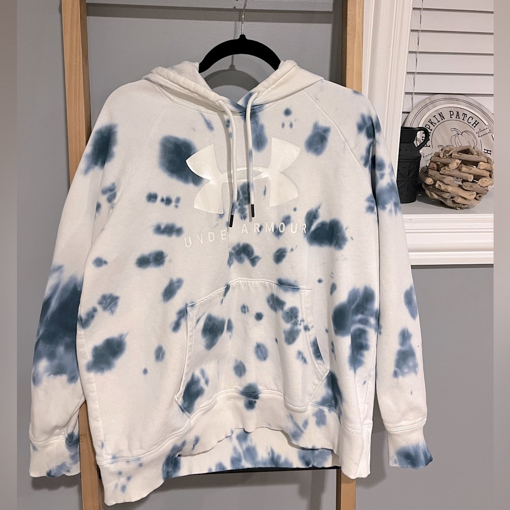 Under Armour | Blue Tie Dye hoodie | size Large
